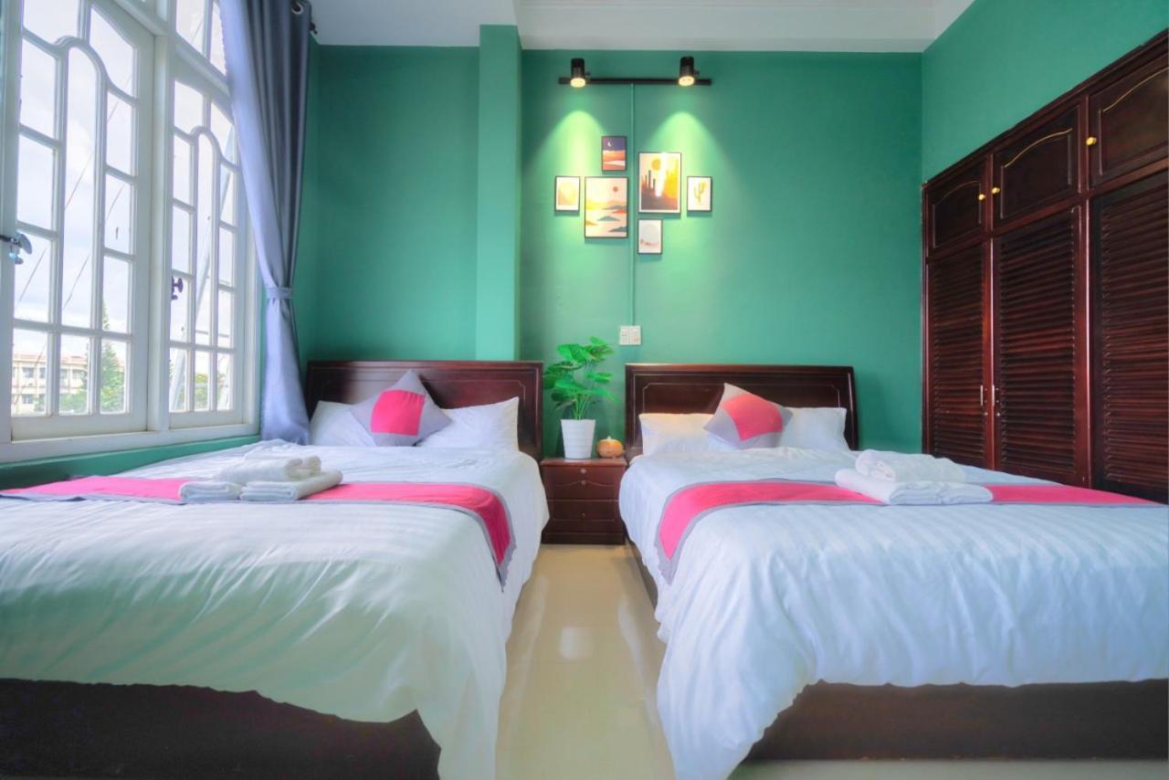 Hotel Rosa Da Lat Esterno foto
