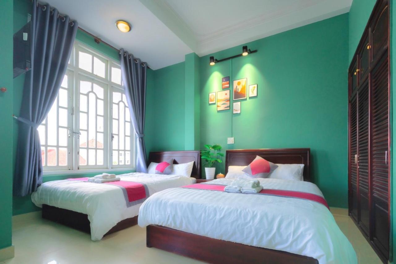Hotel Rosa Da Lat Esterno foto