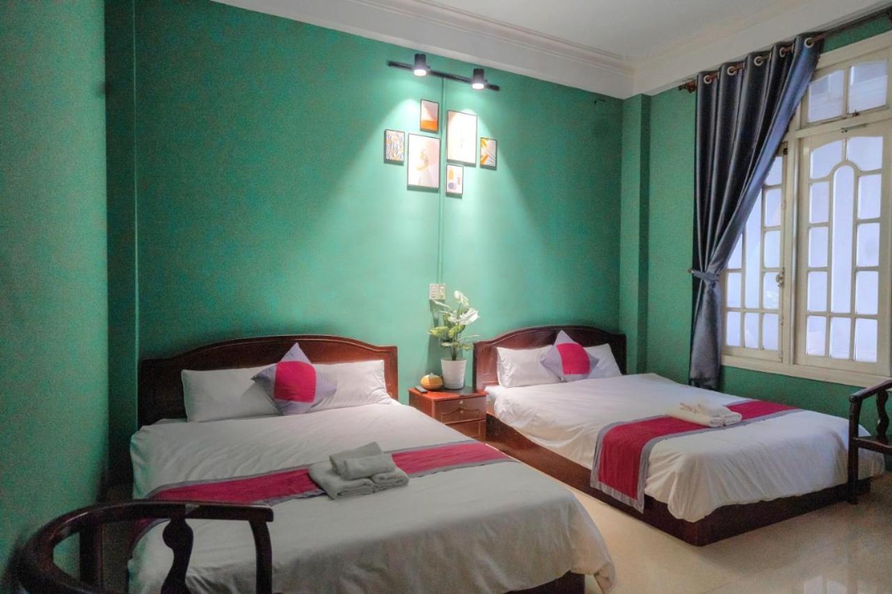 Hotel Rosa Da Lat Esterno foto